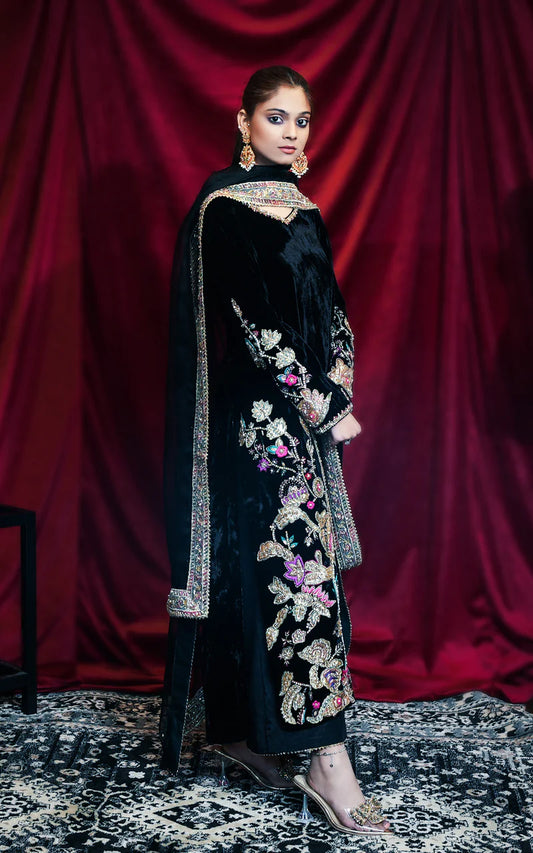 LUXURY FORMAL