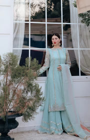 Hem - Lotus Outfit